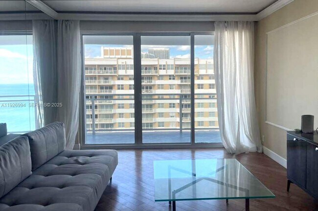 Photo - 2030 S Ocean Dr Unidad 2225