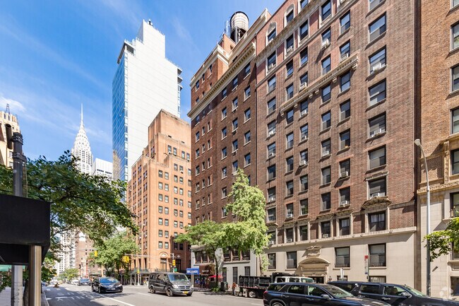 309-311 Lexington Ave - The Tatham House