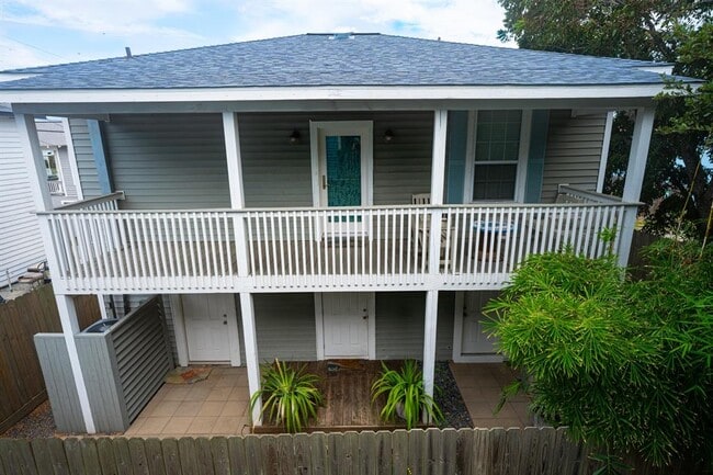 Building Photo - 922 Avenue L Rental