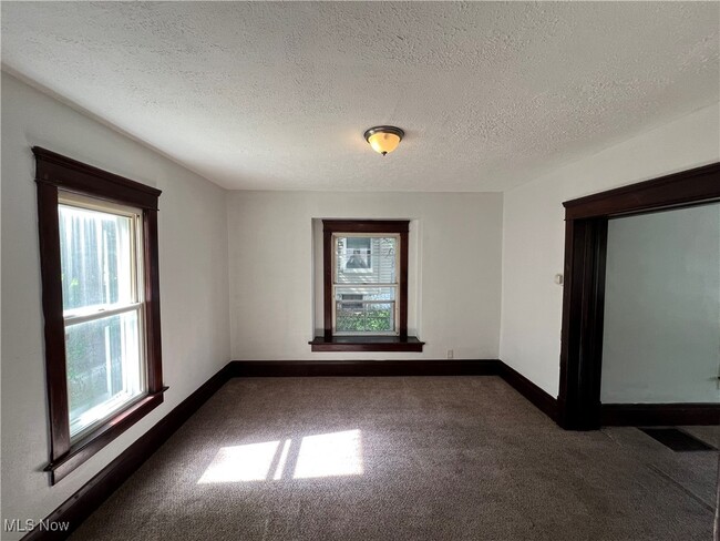 Photo - 2286 6th St SW