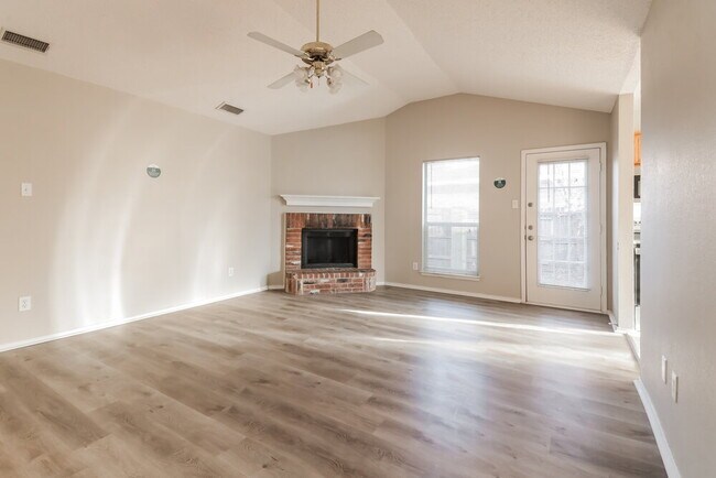 Photo - 12239 Ortega St