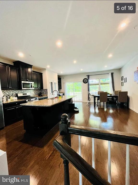 Photo - 164 Mulberry Dr