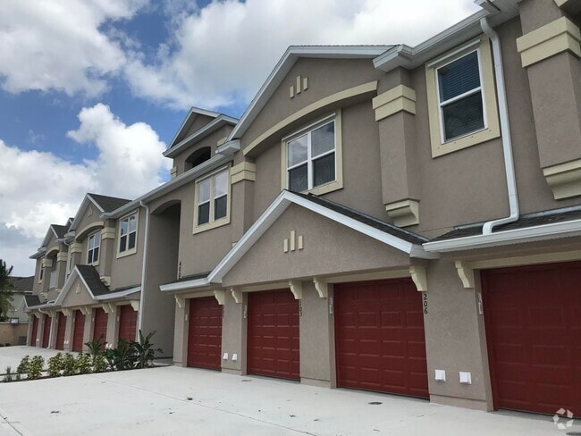 Building Photo - 4007 Meander Pl Unit 207 Rental