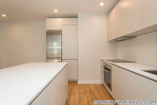 136 Highland Ave Unit 15