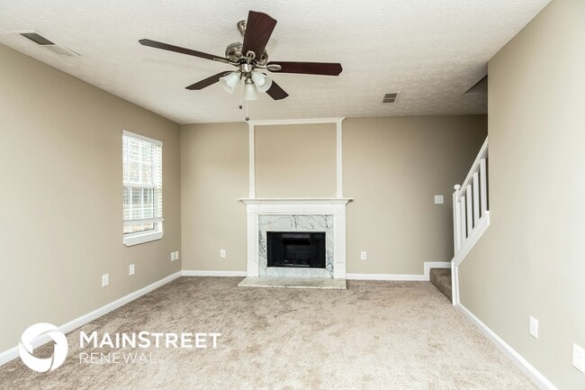 Photo - 900 Vernon Dr