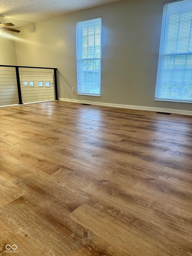 Photo - 5847 Lakeland Dr