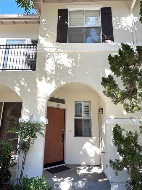 Building Photo - 309 Falcon Creek