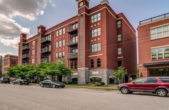 Photo - 702 Wedgewood Park Unidad 404 Rental