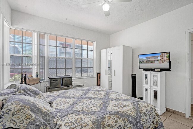 Photo - 6860 Abbott Ave Unit 4