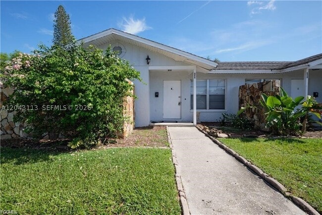 Photo - 257 Cape Coral Pkwy E Unit B