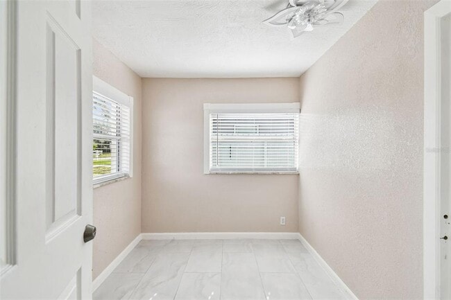 Photo - 3540 56th Ave N