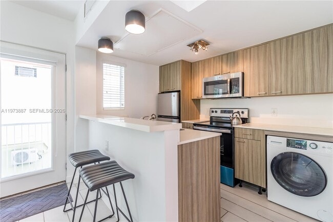 Photo - 740 Meridian Ave Unit 21