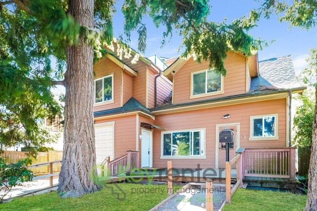 Building Photo - Bright 2-Bedroom with Garage, Storage, and Outdoor Spaces