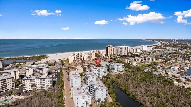 Photo - 22748 Island Pines Way Unit 403