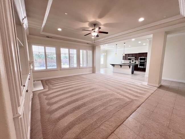 Photo - $2,695 Bullard & Hwy 99, 4 Bedroom With So...