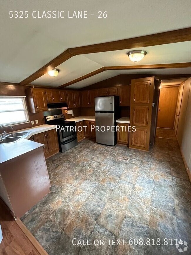 Building Photo - 5325 Classic Ln Unit 26 Rental