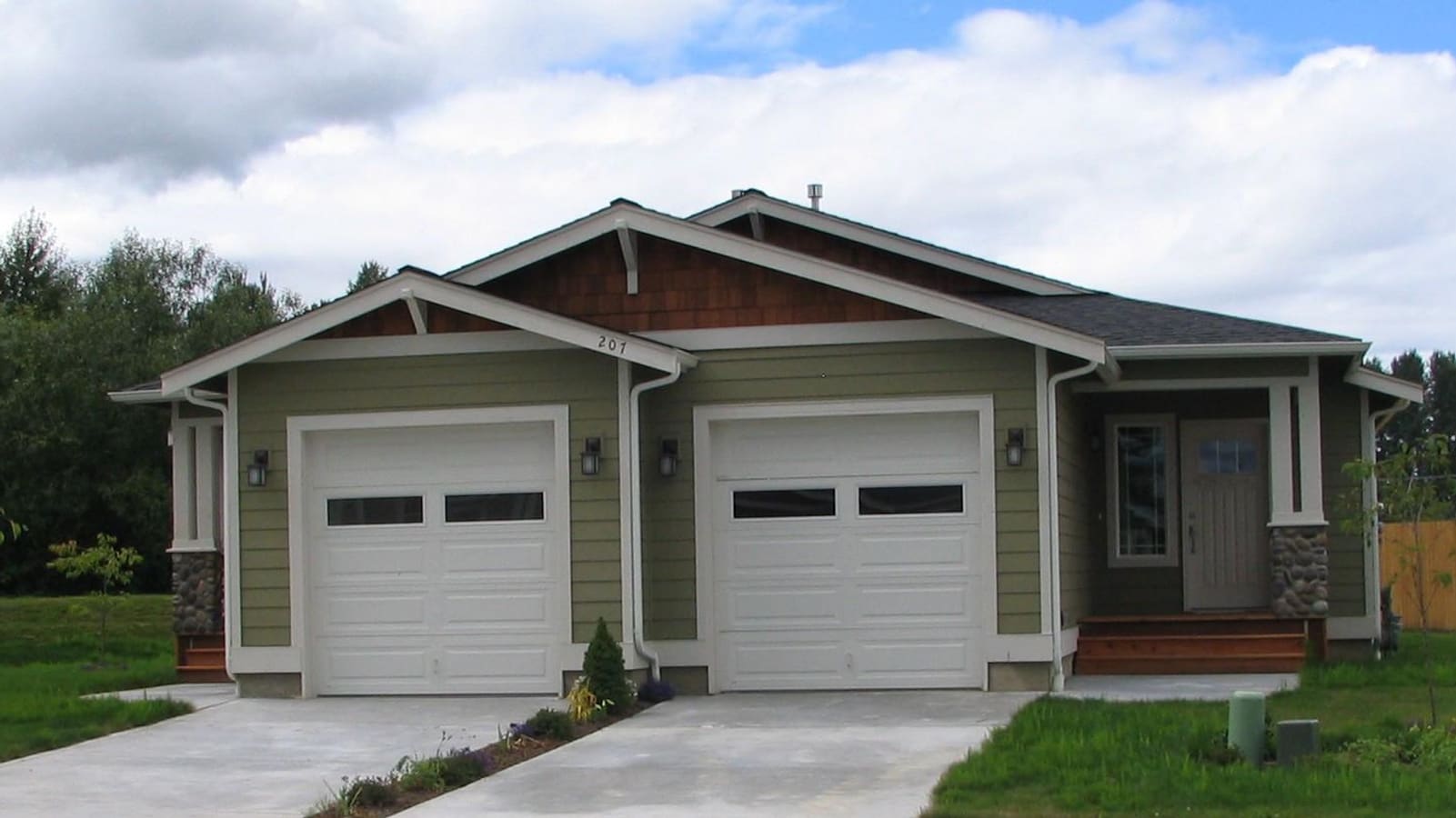 Photo - 207 Walnut Grove Ct Apartment Unit B