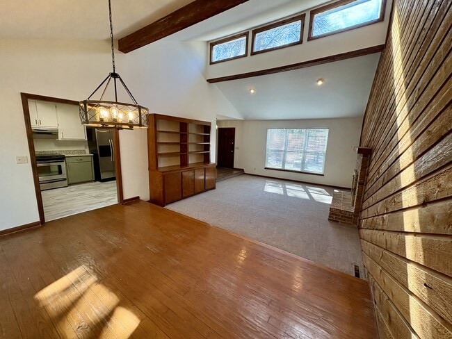 Photo - 5 Sweet Branch Ct