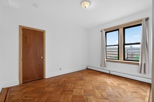 Photo - 418 Broadway Unit 3N