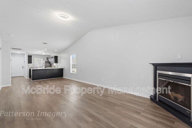 Photo - 1217 Longpoint Dr