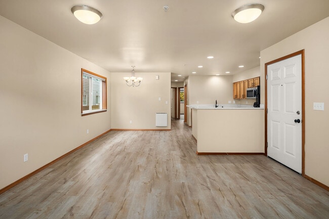 Photo - Chelsea Court Apartments