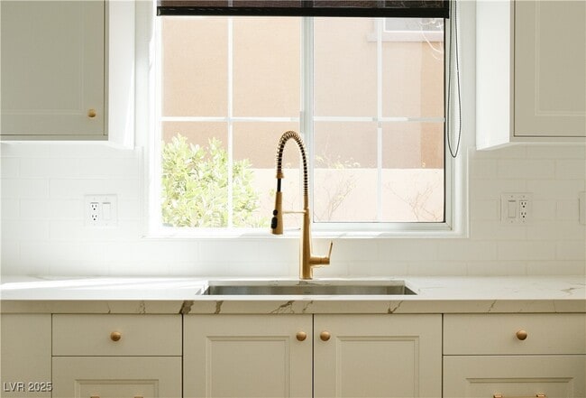 Photo - 2276 Aragon Canyon St