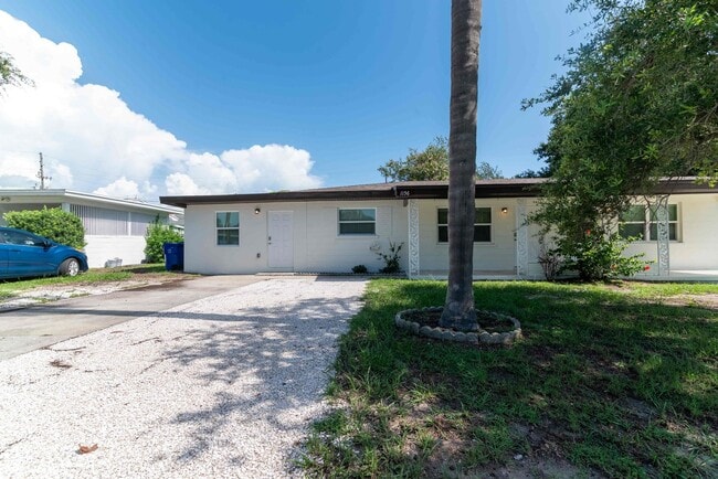 1156 Angle Rd Unit 1156 B
