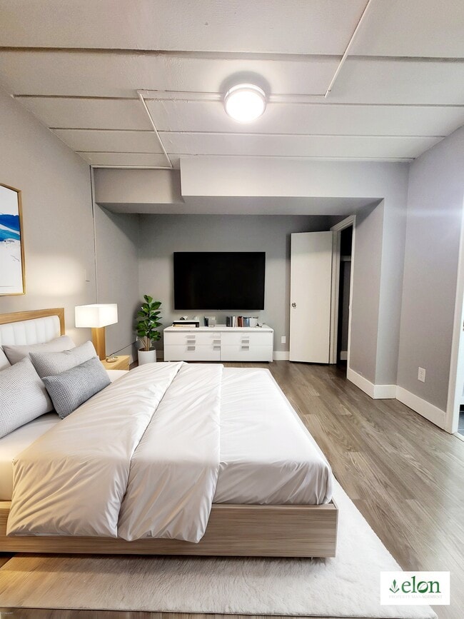 Photo - Meridian Towers