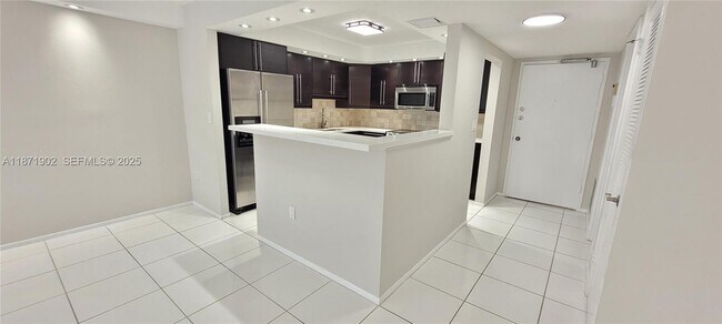 Photo - 18051 Biscayne Blvd Unit 603