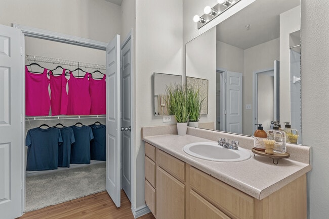 Photo - Cypress Creek Lakeline Blvd