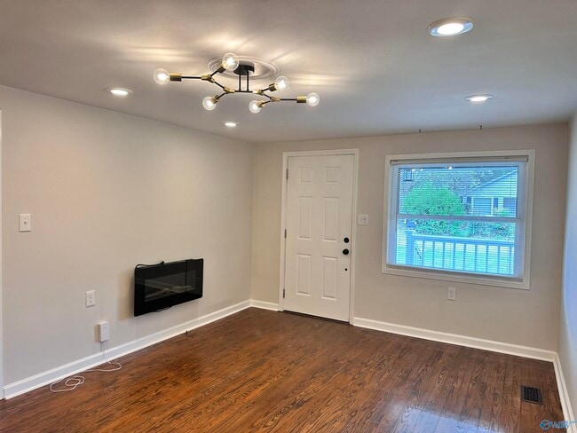 Photo - 1508 Mckinley Ave NE