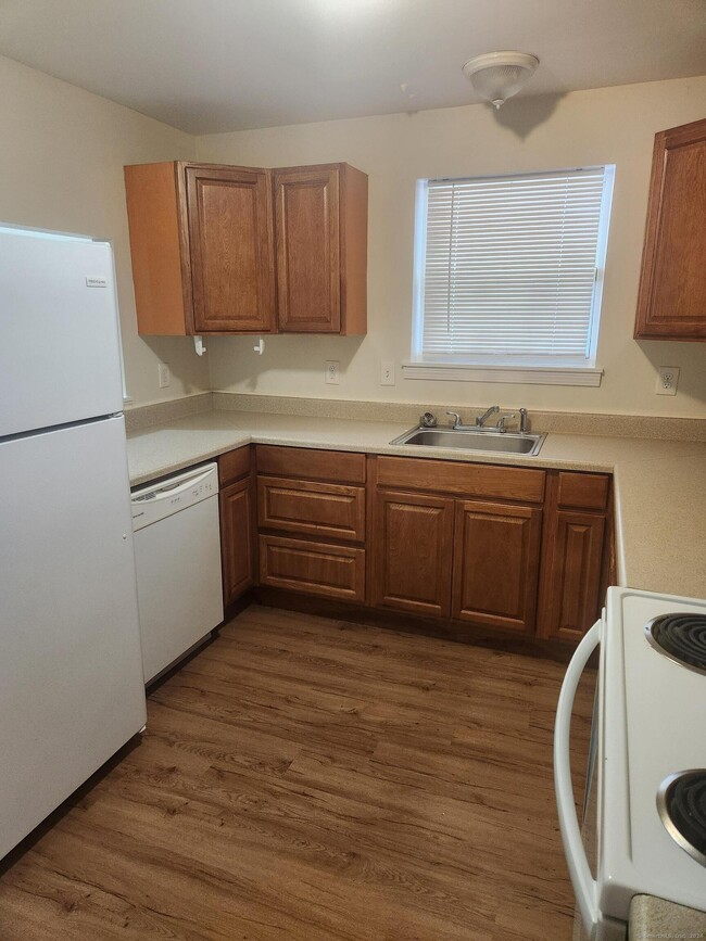 Photo - 91 S 2nd Ave Apartment Unit 16
