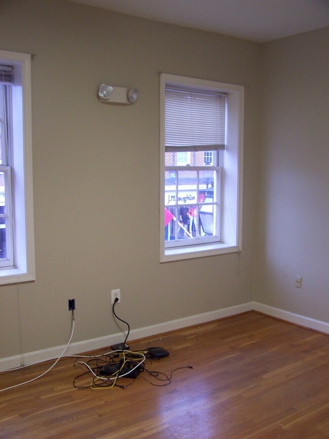 Photo - 176 Main St Unit A