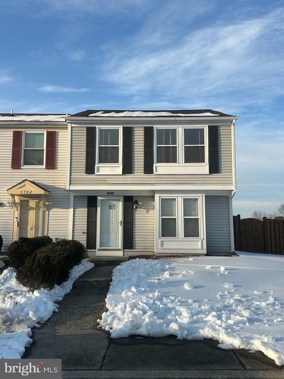 Building Photo - 4700 Still Pl