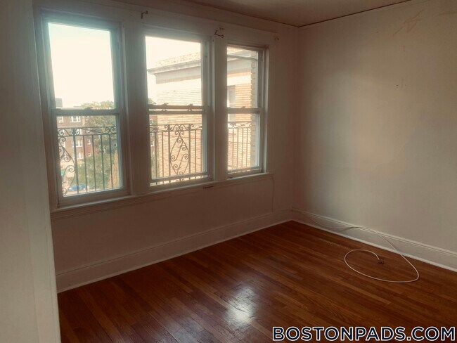 Photo - 1630 Commonwealth Ave Unit 24