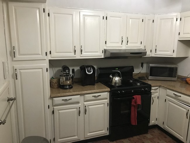 Photo - 2836 Summerfield Rd
