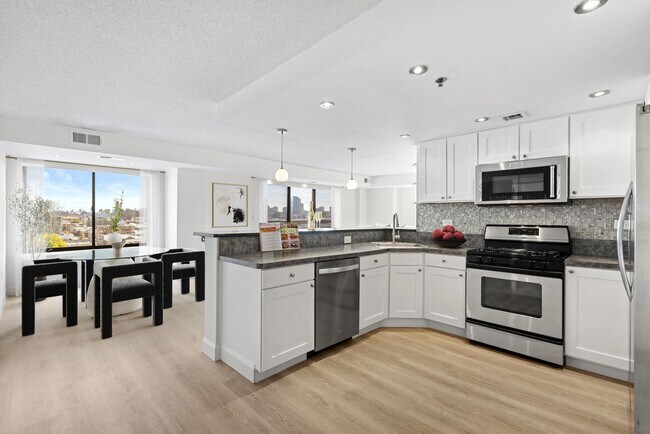 Photo - 700 1st St Unit 13H