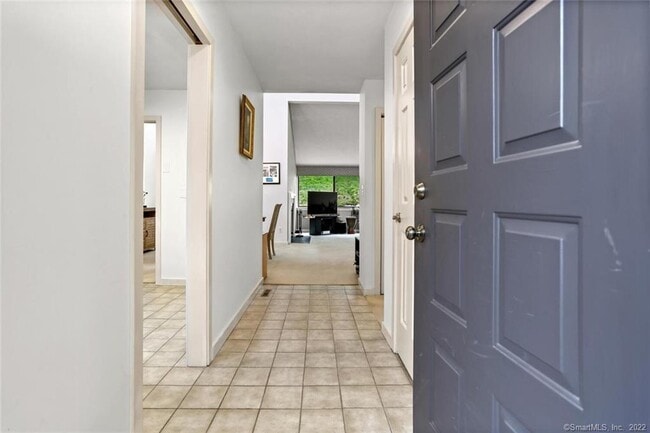 Photo - 25 Whitney Glen Dr Unit 25