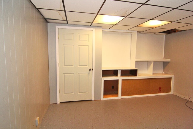 Building Photo - 1420 Wayne St