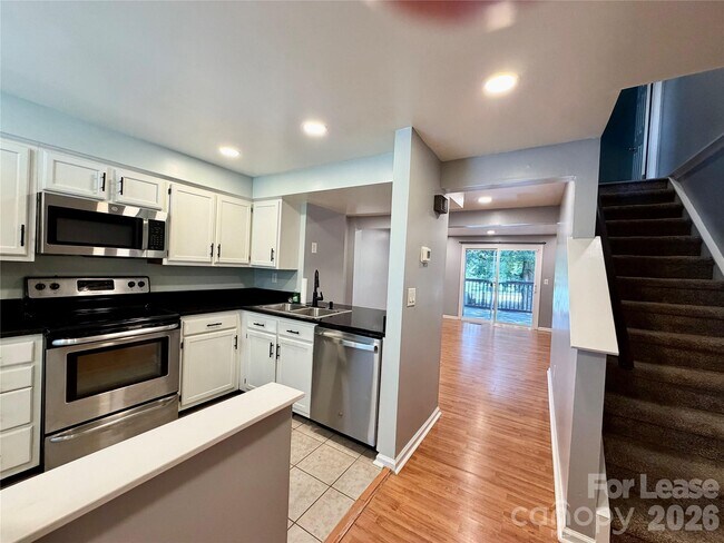 9604 Vinca Cir Unit E