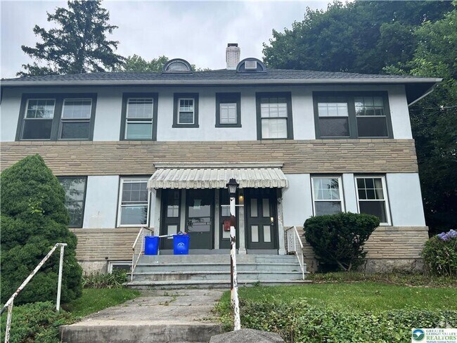 Building Photo - 1722 W Market St Unit 3 Rental