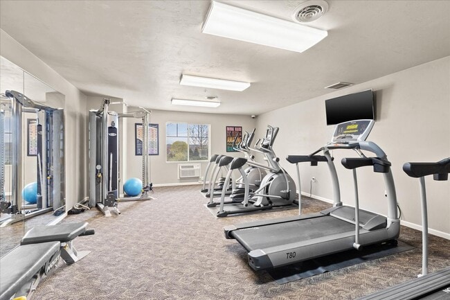 Broadway Commons LLC