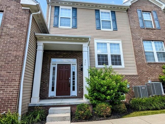 Photo - Townhouse for rent in Montrose Park!