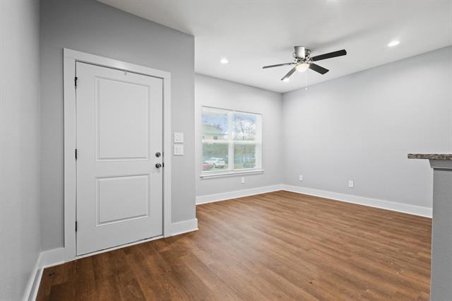 Photo - 724 W Gandy St