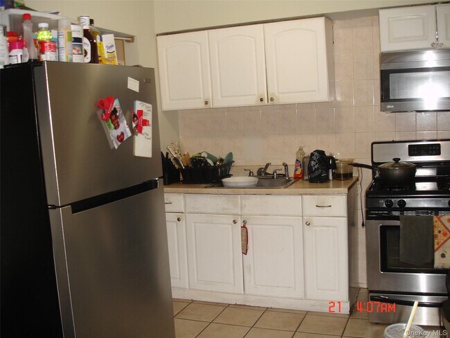 Photo - 17 Stewart Ave