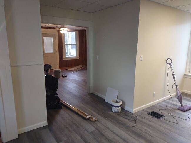 Photo - 1103 Old Mercer Rd