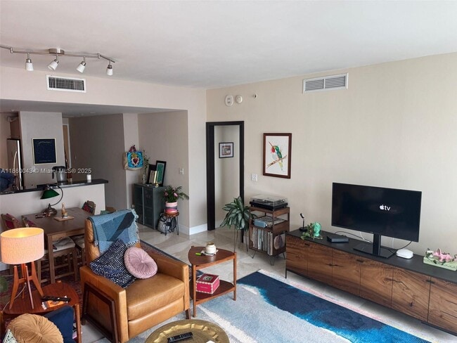 Photo - 244 Biscayne Blvd Unidad 1807