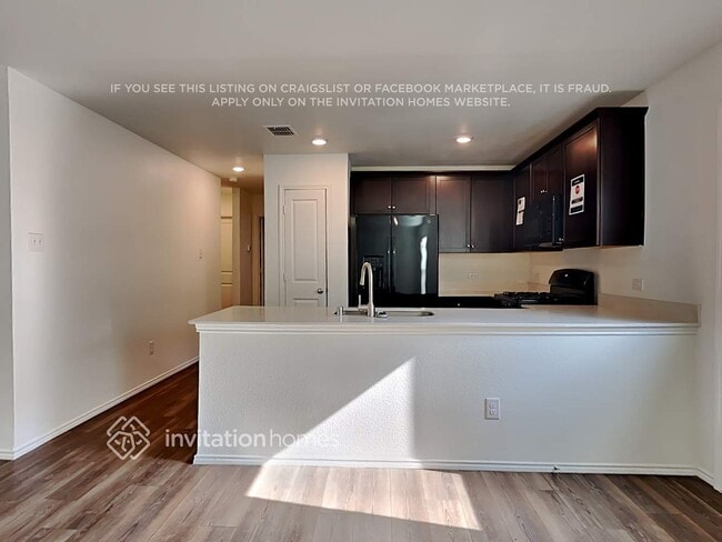 Photo - 1418 Highbridge Blvd