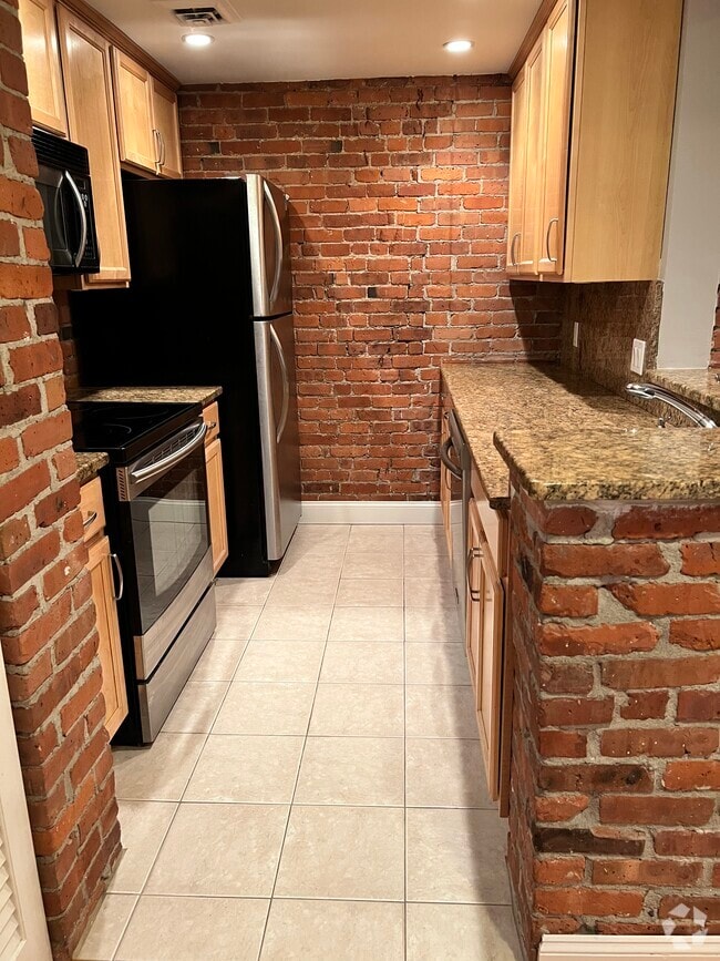 Building Photo - 95 Gainsborough St Unit 208 Rental