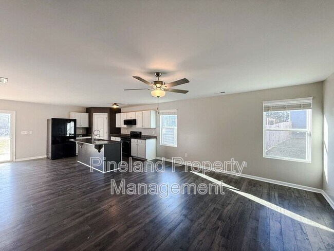 Photo - 475 Walters Run Dr